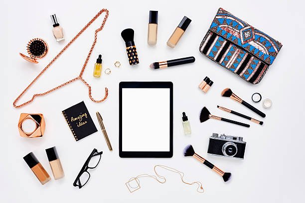 Every Morning and Night Deserves Gentle Rituals — Starting with the Right Vanity Table - Yanosaku Sotre