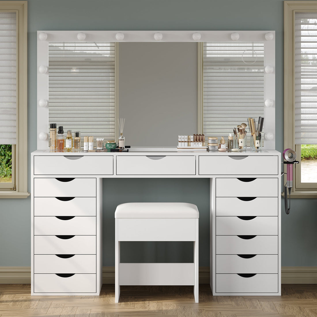 Makeup Vanity vs Dresser: What’s Right for Your Room? - Yanosaku Sotre