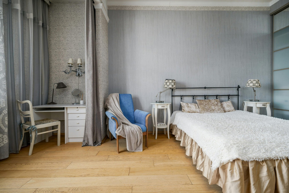 Bedroom Furniture for First Apartment: Essential Pieces Guide - Vektaya