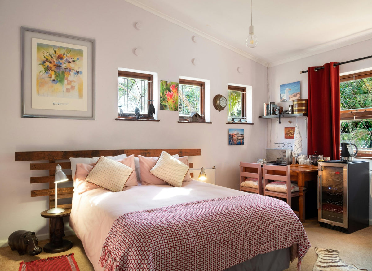 Bedroom Furniture for Small Apartments: Maximize Every Inch - Vektaya