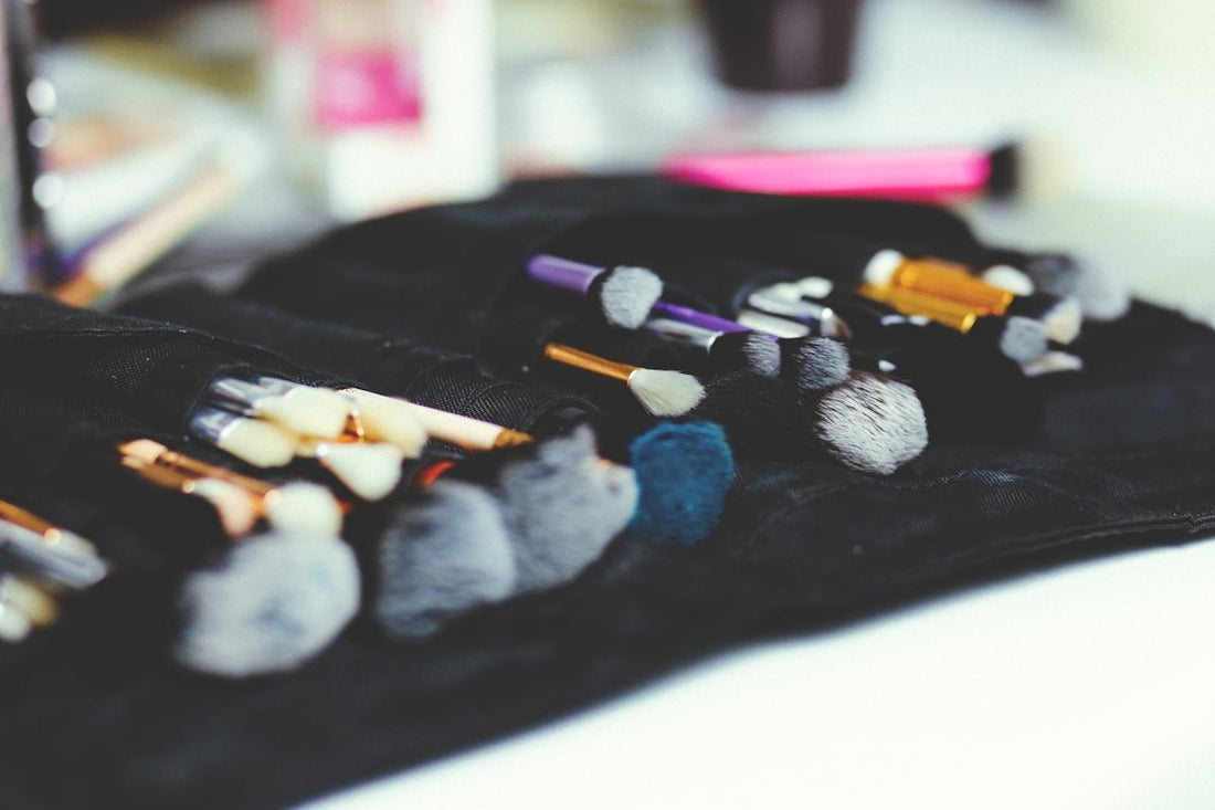 Time-Saving Tips to Keep Your Makeup Vanity Tidy - Yanosaku Sotre